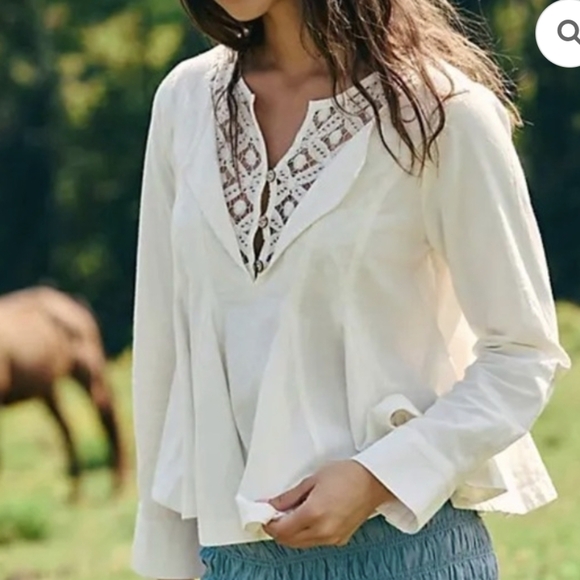 Free People Tops - Free People NWOT Free-est Pintuck Lace Long Sleeve Pleated Blouse sz MED